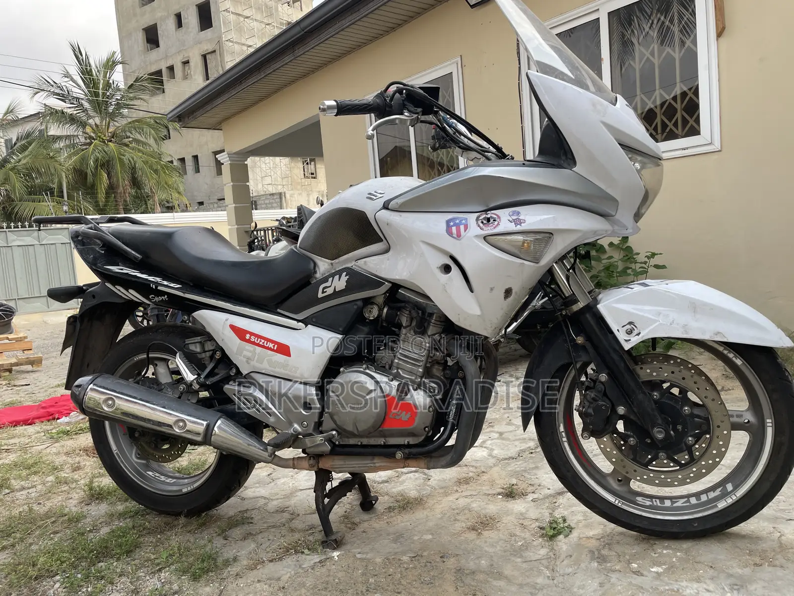 Suzuki 2016 White