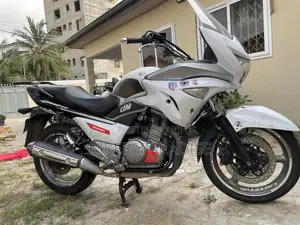 Suzuki 2016 White