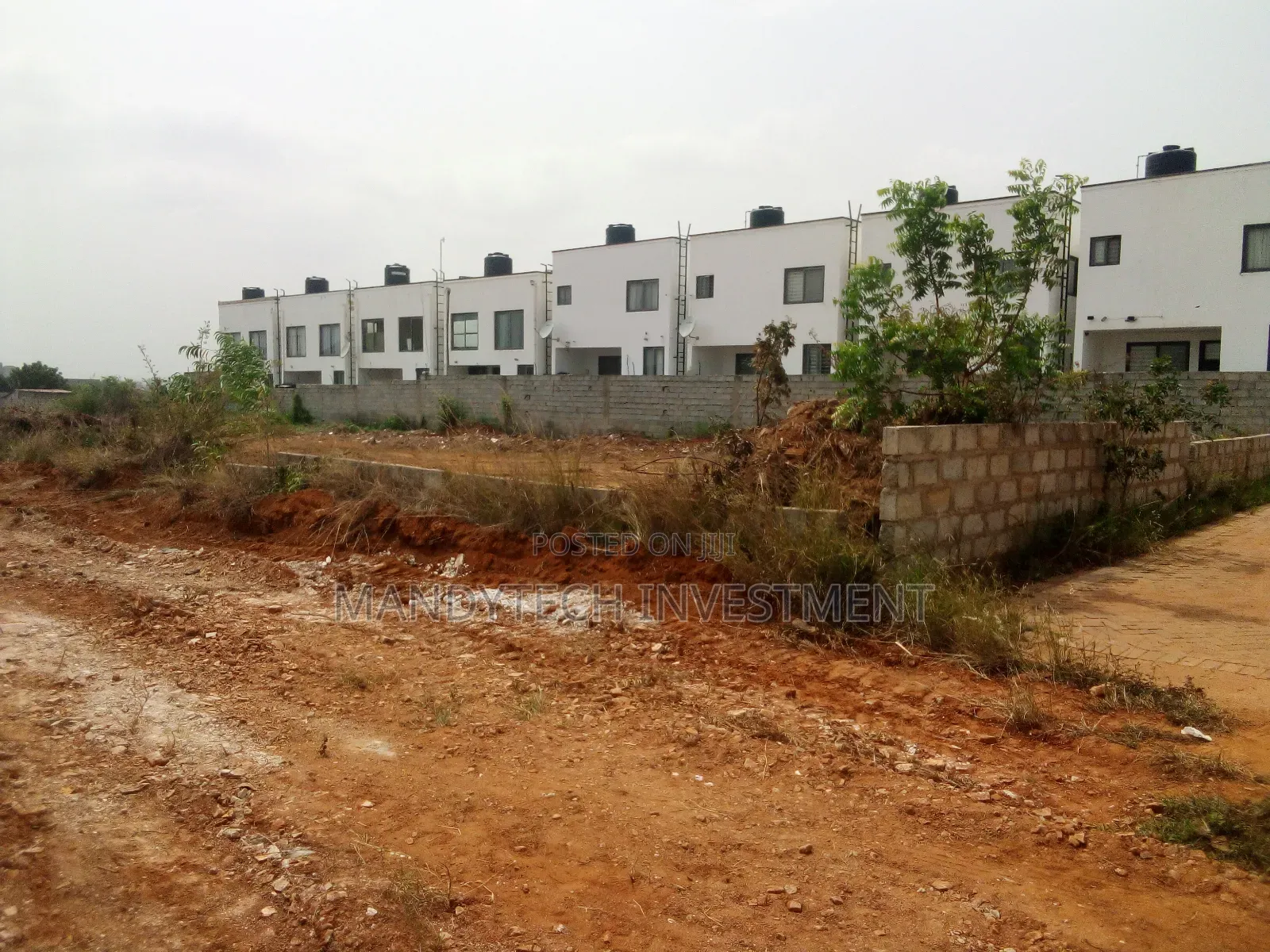 Prime-Luxury Land - Eadt Legon Hills