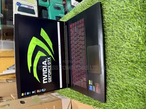 Laptop MSI GF63 32GB Intel Core I7 SSD 512GB