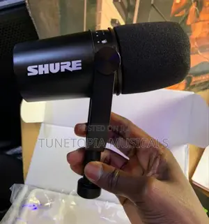Shure Mv7 Podcast Microphone