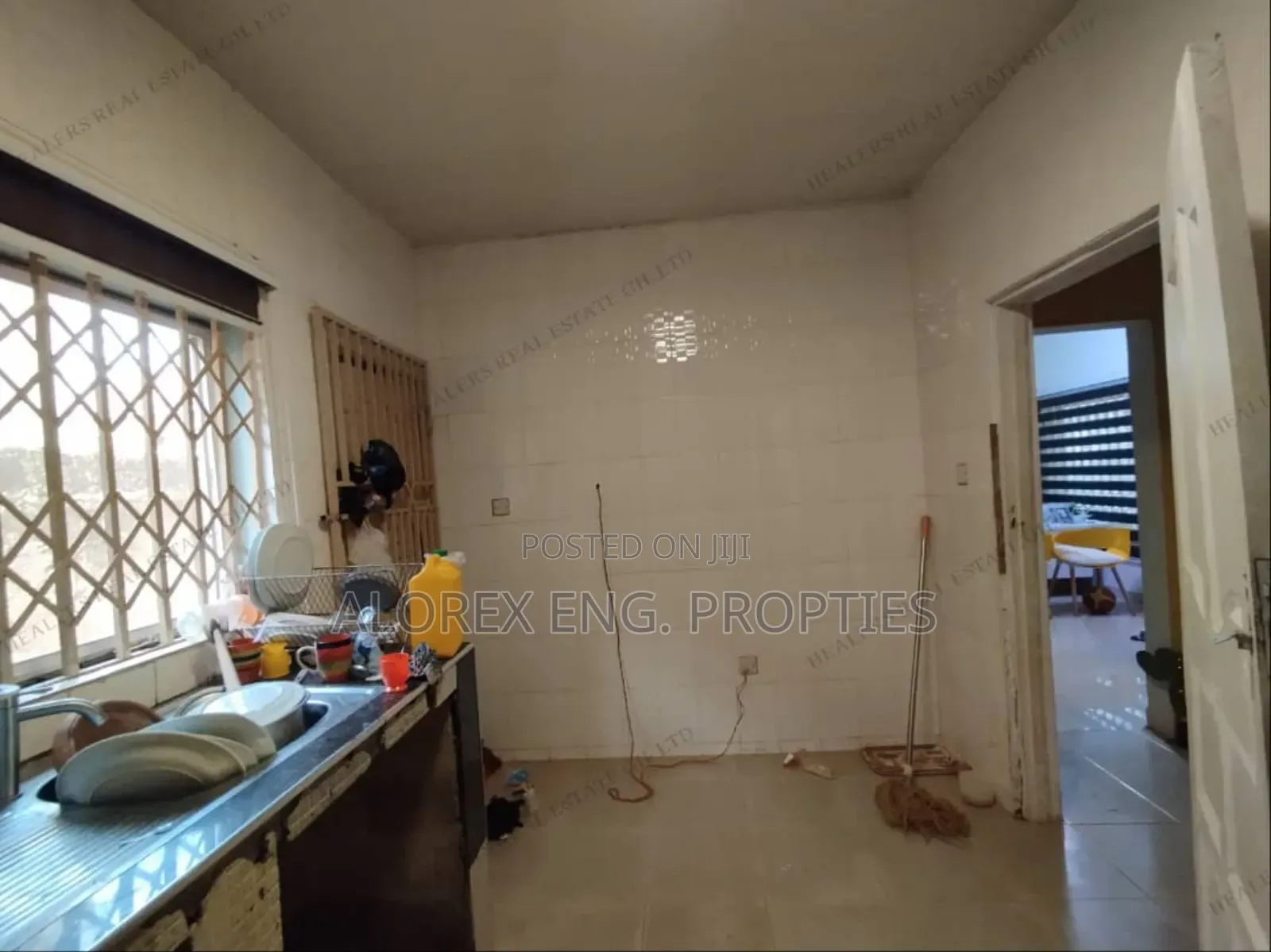 2bdrm House in Oyibi for sale