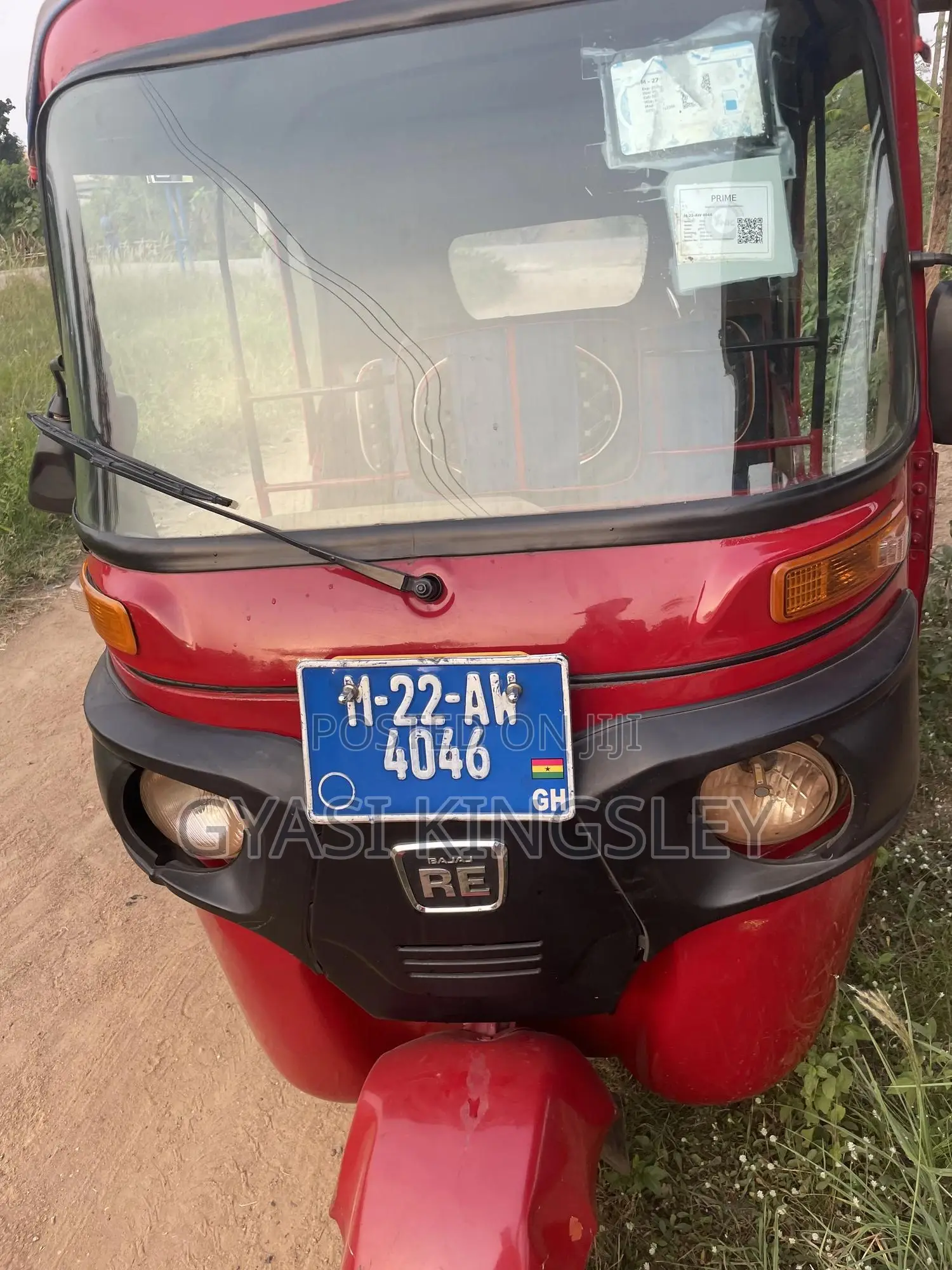 Bajaj RE 2022 Red