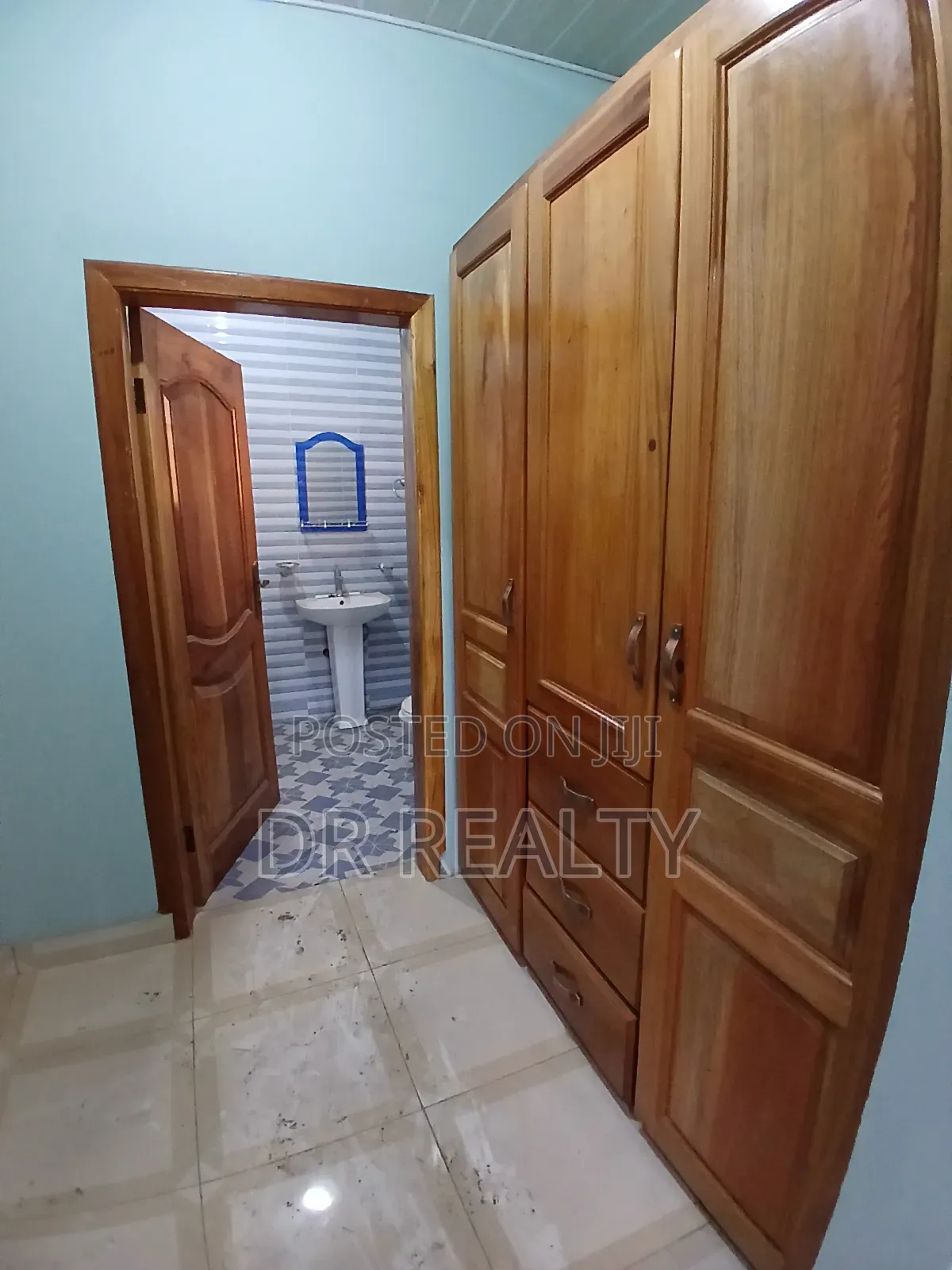 3bdrm Apartment in Tema Com 25, Community 25 for rent