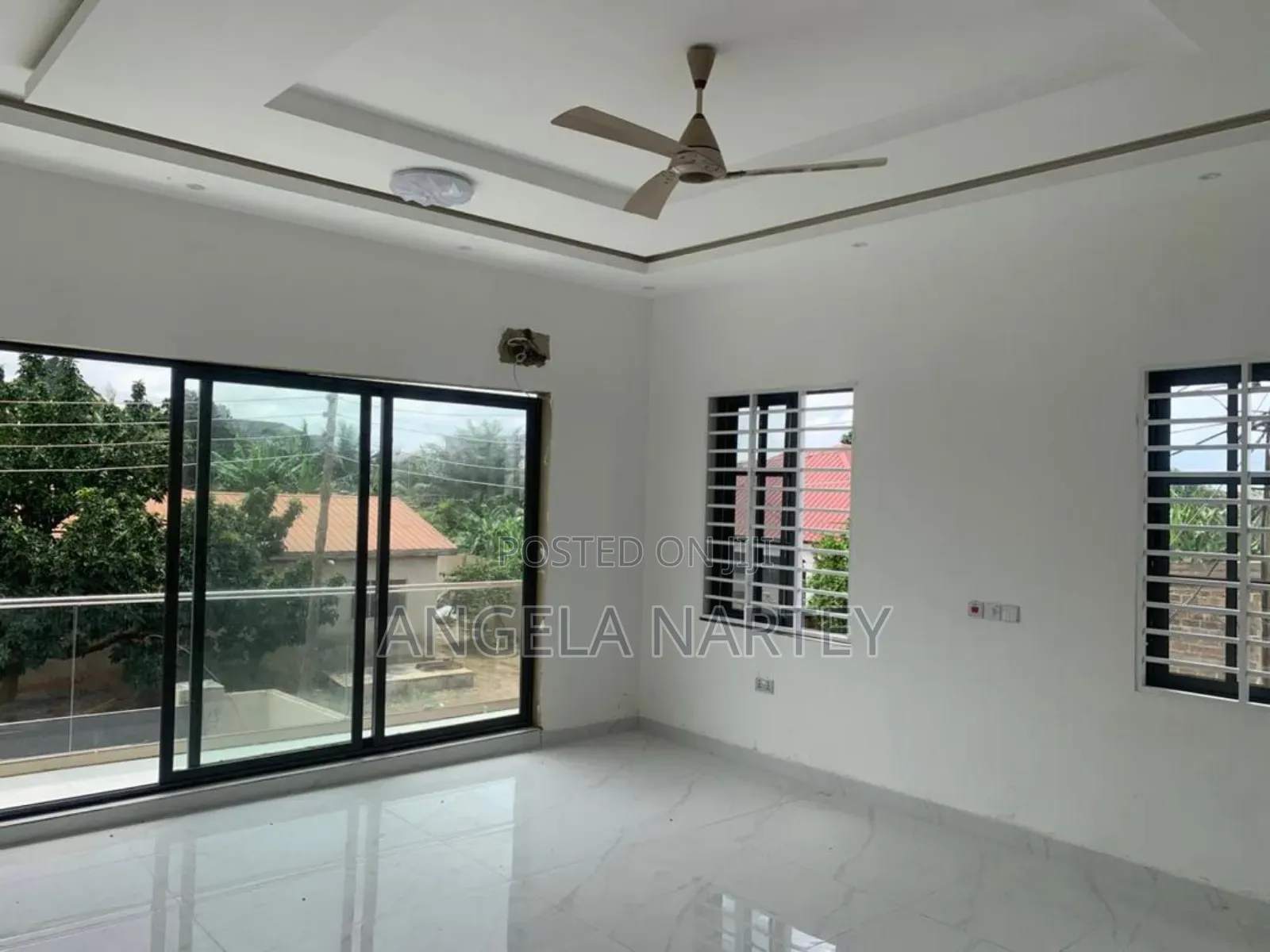 5bdrm House in Ashongman Estates for sale