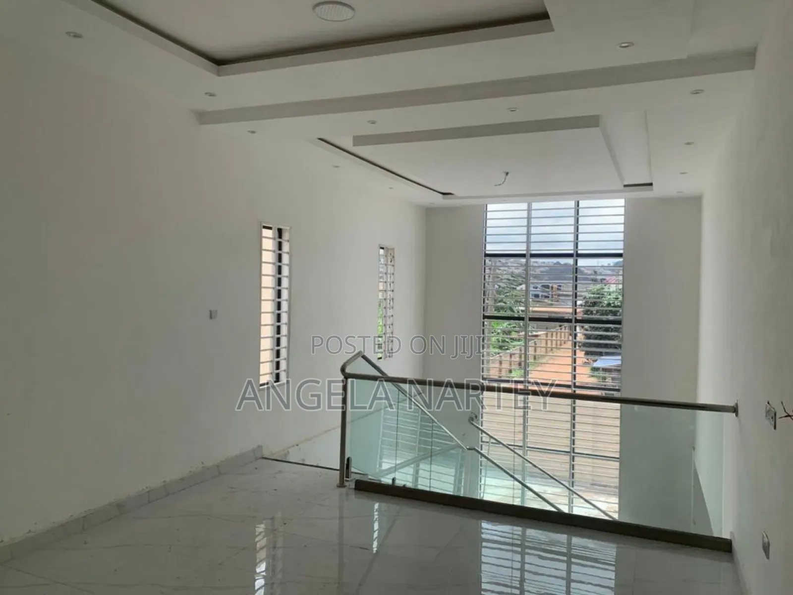 5bdrm House in Ashongman Estates for sale