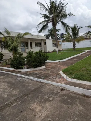 6bdrm House in Abelemkpe for sale