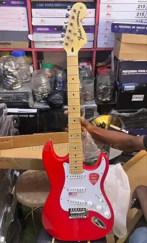 Fender Stratocaster Electric/Lead Guitar.