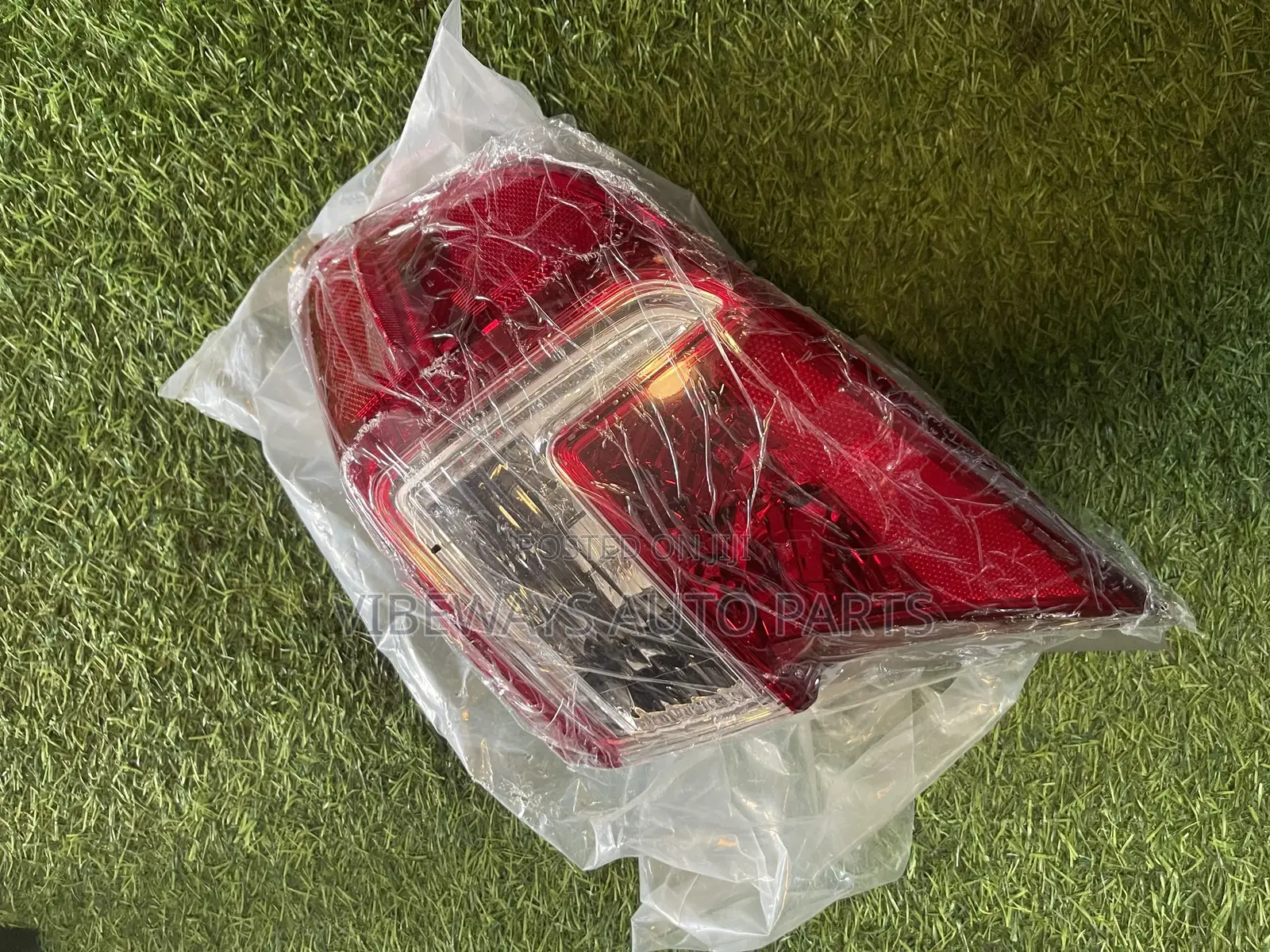 Toyota Camry 2012-2014 Taillight Brand New Pair