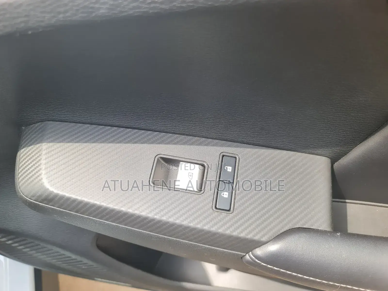Mitsubishi Outlander SE 2022 White