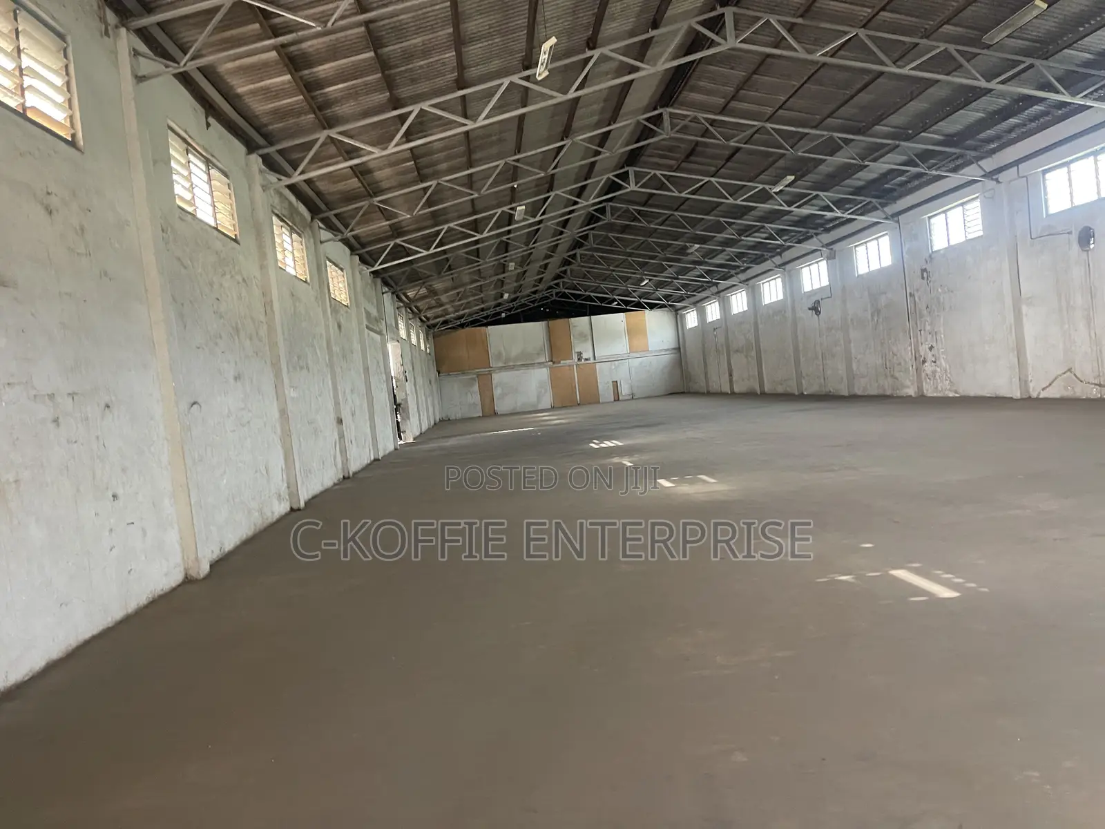 850 SQM at North Kaneshie Industrial Area for Rent