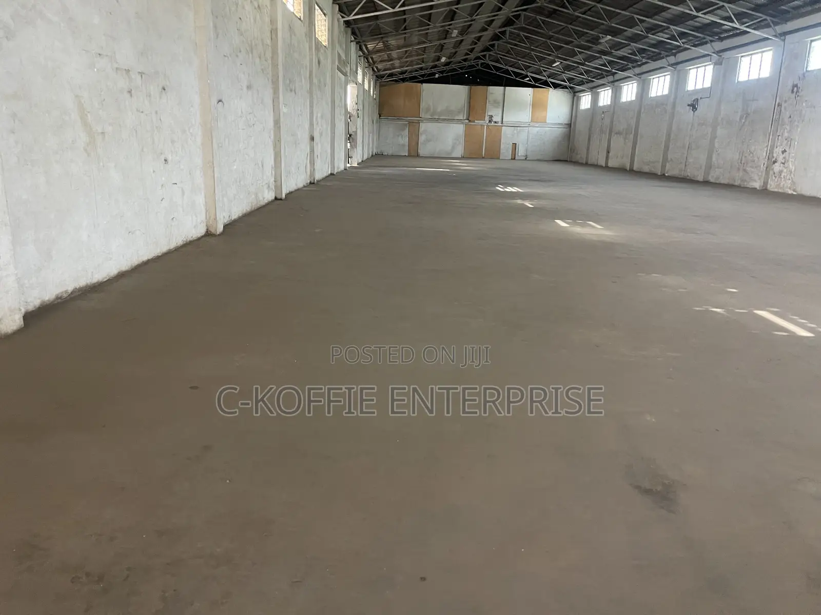 850 SQM at North Kaneshie Industrial Area for Rent