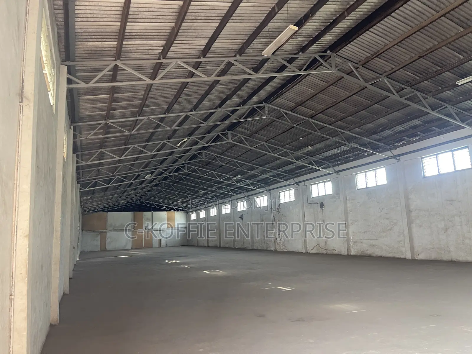 850 SQM at North Kaneshie Industrial Area for Rent