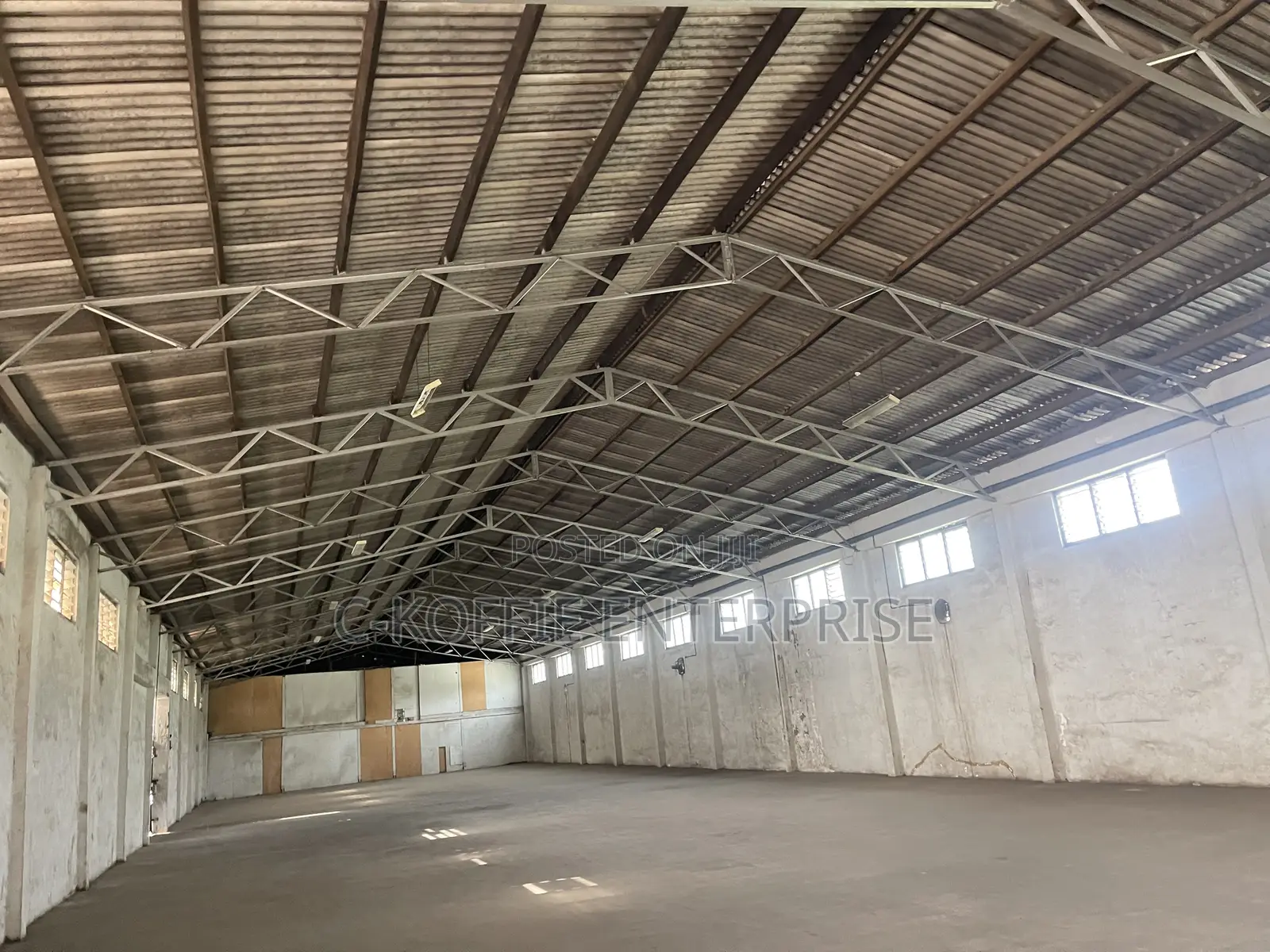 850 SQM at North Kaneshie Industrial Area for Rent