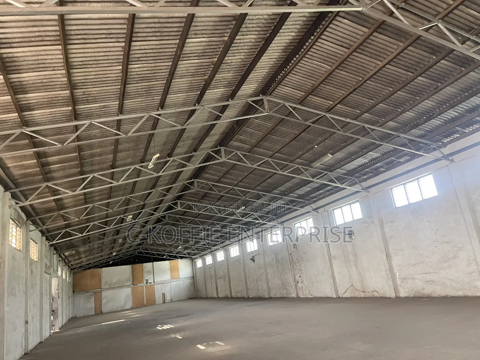850 SQM at North Kaneshie Industrial Area for Rent