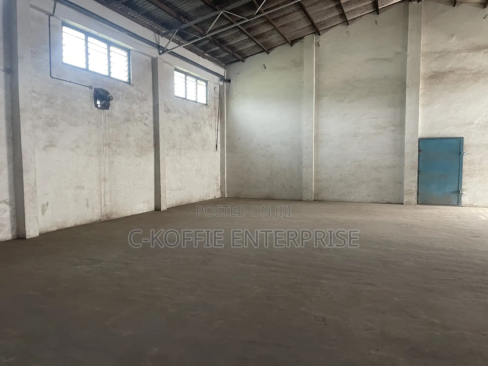 850 SQM at North Kaneshie Industrial Area for Rent