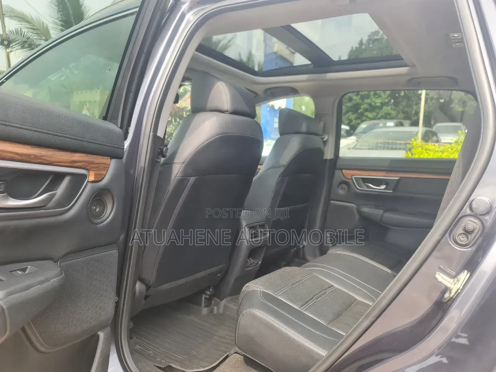 Honda CR-V Touring AWD 2018 Gray