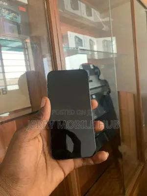 Apple iPhone 12 128 GB Black