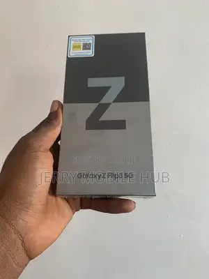 New Samsung Galaxy Z Flip 3 128 GB Yellow