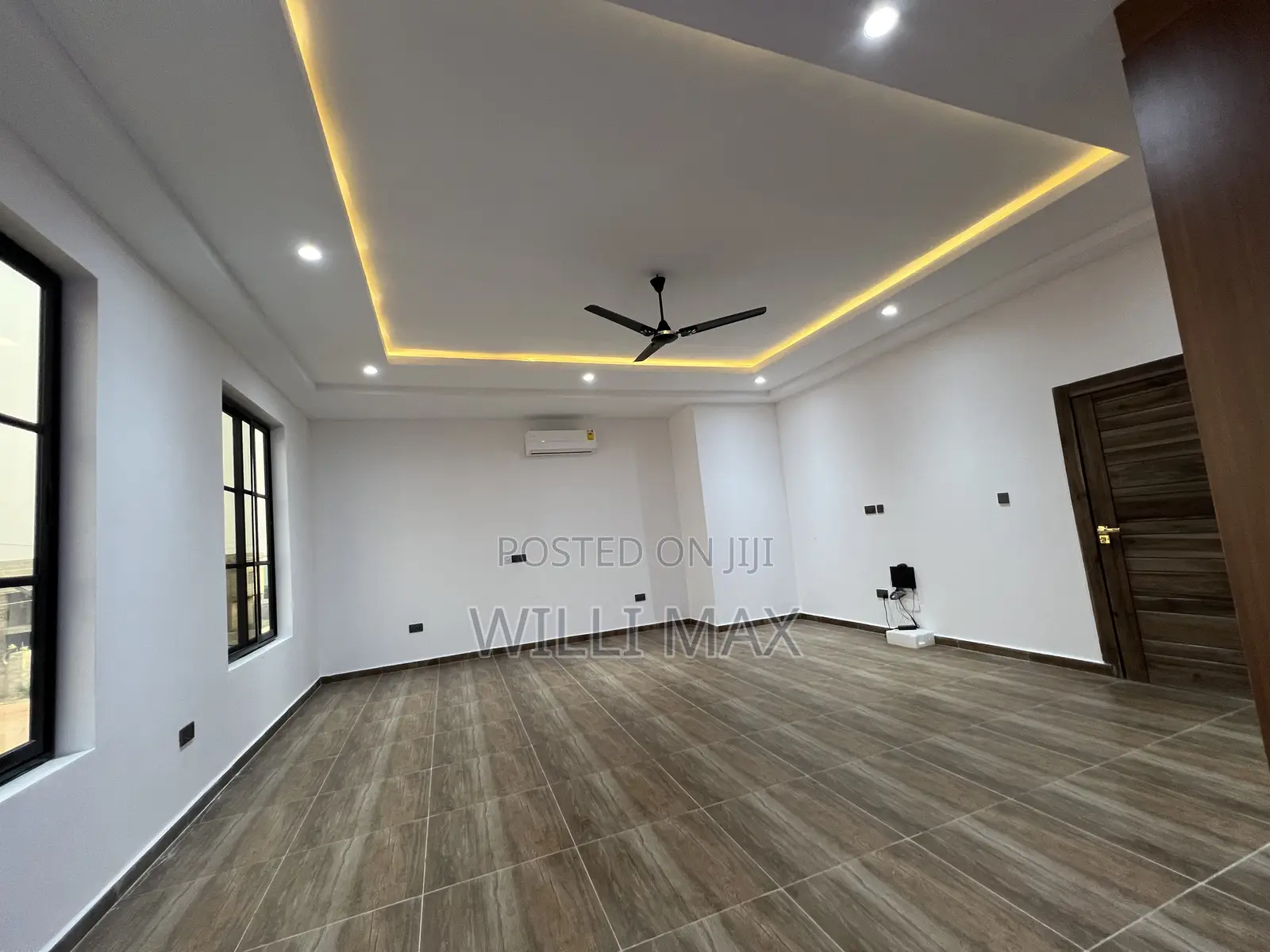 4bdrm Duplex in Amrahia for sale