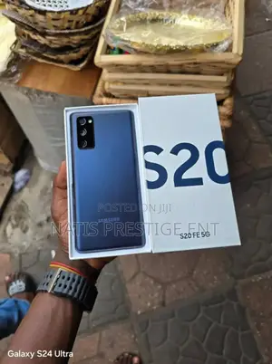 Samsung Galaxy S20 FE 5G 128 GB Black
