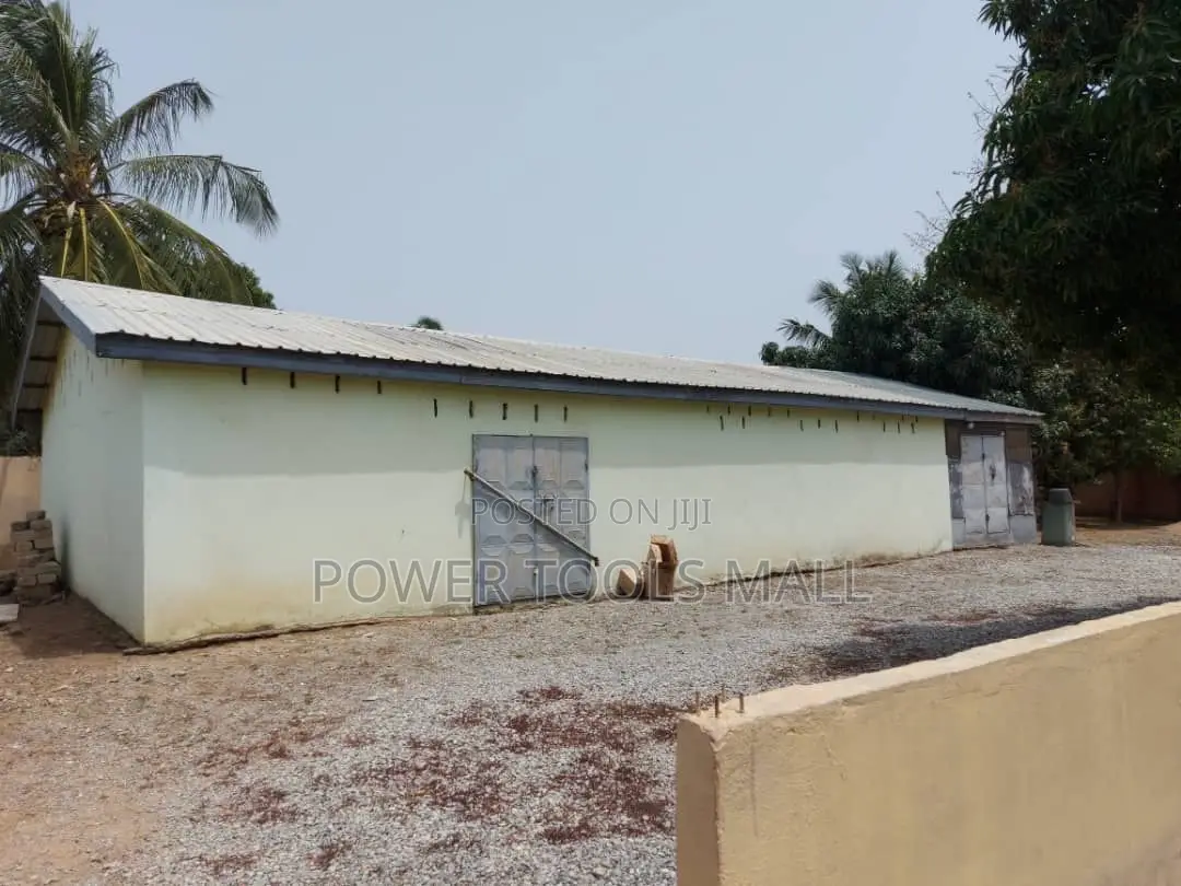 7bdrm House in Kasoa for sale
