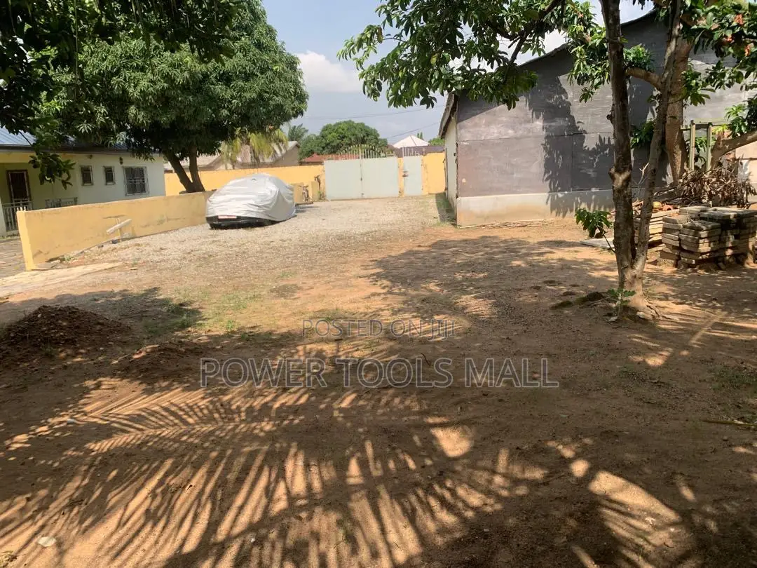 7bdrm House in Kasoa for sale
