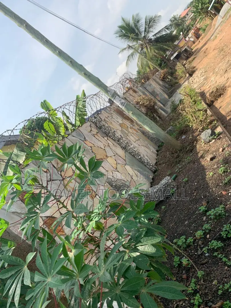 7bdrm House in Kasoa for sale