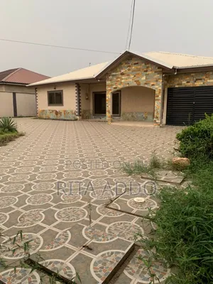 3bdrm House in Lakeside for rent