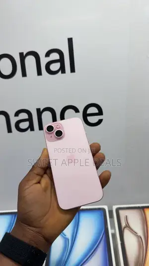 Apple iPhone 15 128 GB Pink
