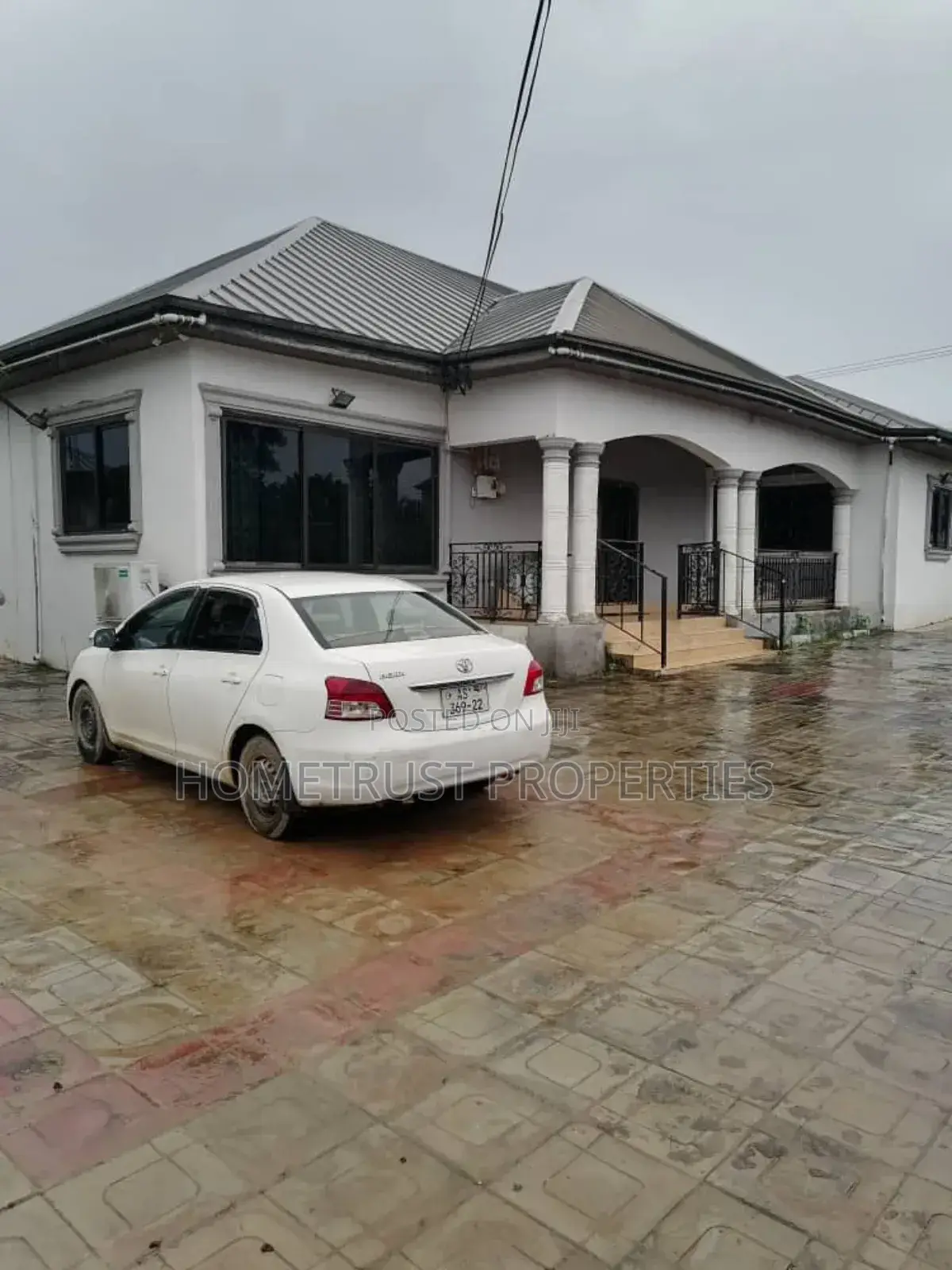 4bdrm House in Hometrust Properties, Amasaman for sale