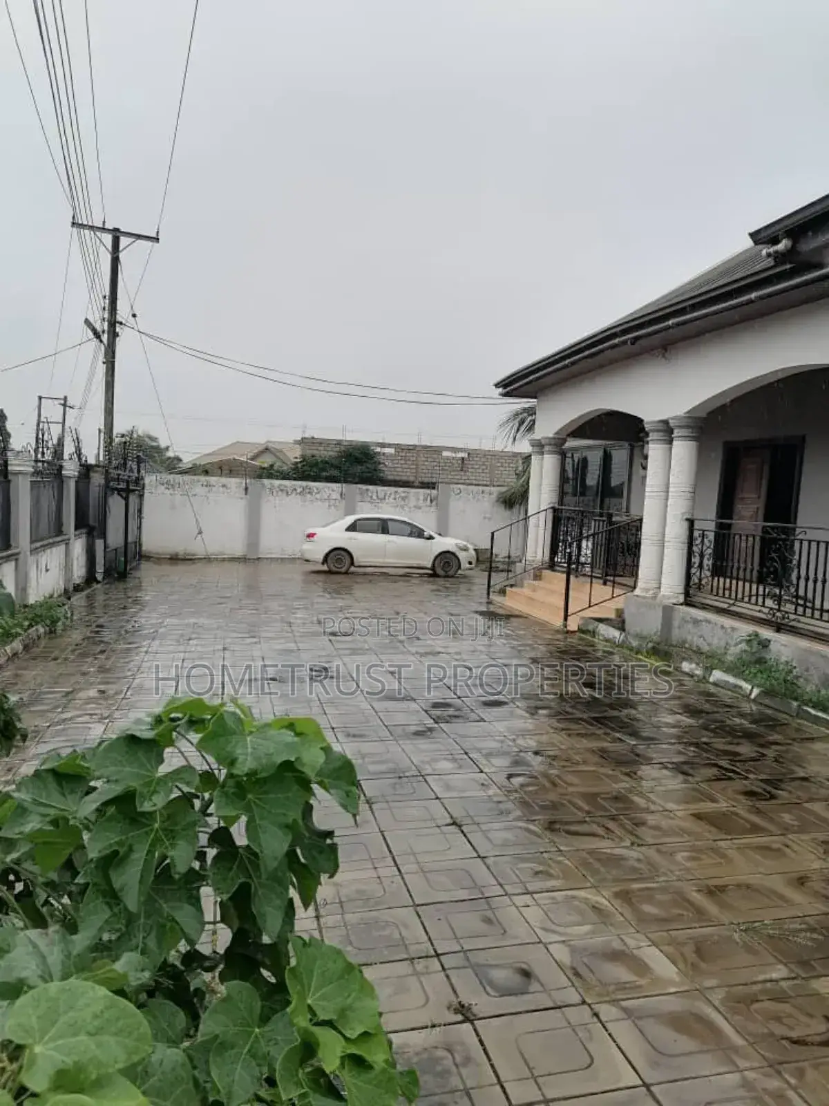 4bdrm House in Hometrust Properties, Amasaman for sale