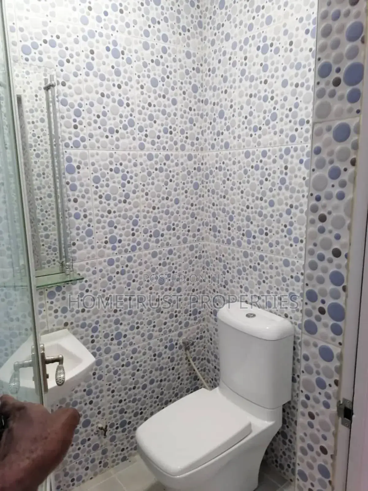 4bdrm House in Hometrust Properties, Amasaman for sale