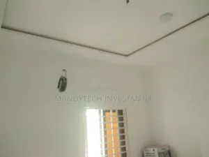 3bdrm House in Lake Side Estate for sale
