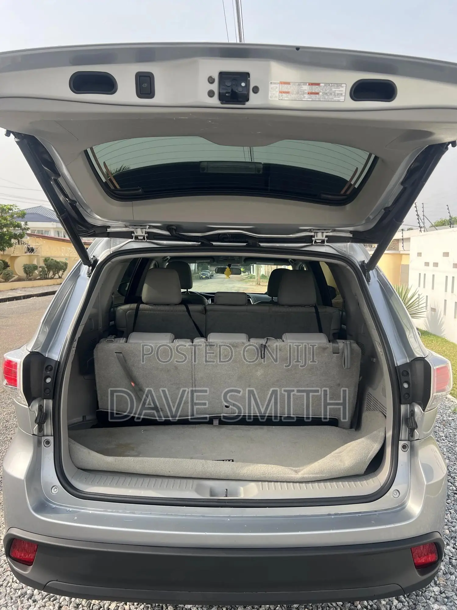Toyota Highlander LE Plus V6 4x4 (3.5L 6cyl 6A) 2016 Silver