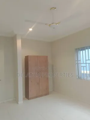 3bdrm House in Adom, Tema Metropolitan for rent
