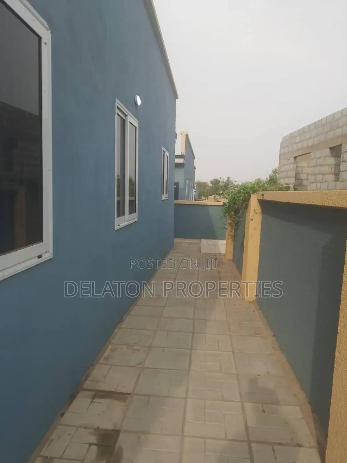 3bdrm House in Adom, Tema Metropolitan for rent