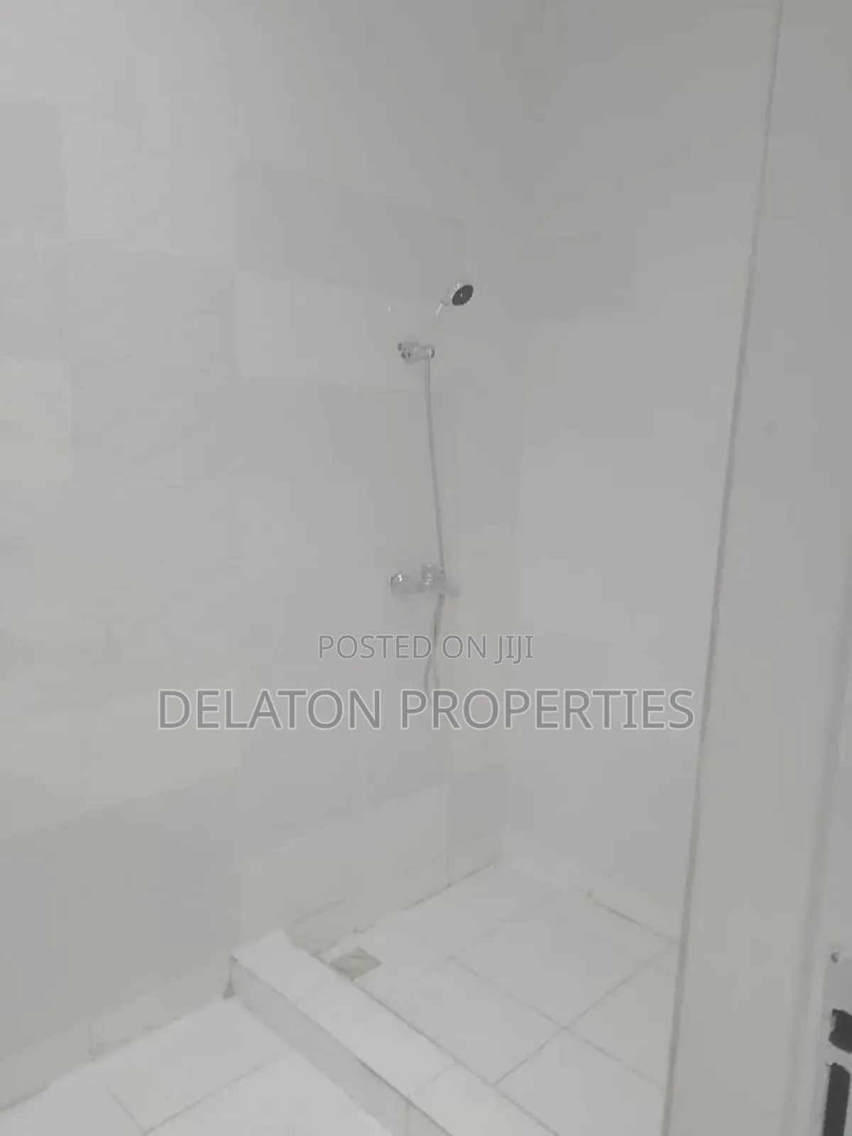 3bdrm House in Adom, Tema Metropolitan for rent