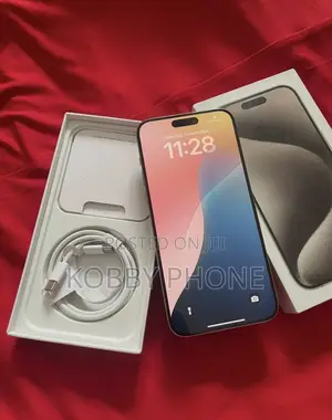 Apple iPhone 15 Pro Max 256 GB Silver