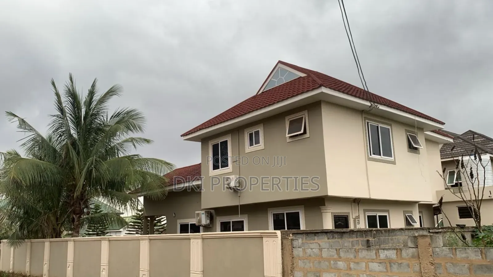4bdrm House in Dki Properties, Community 25 for sale