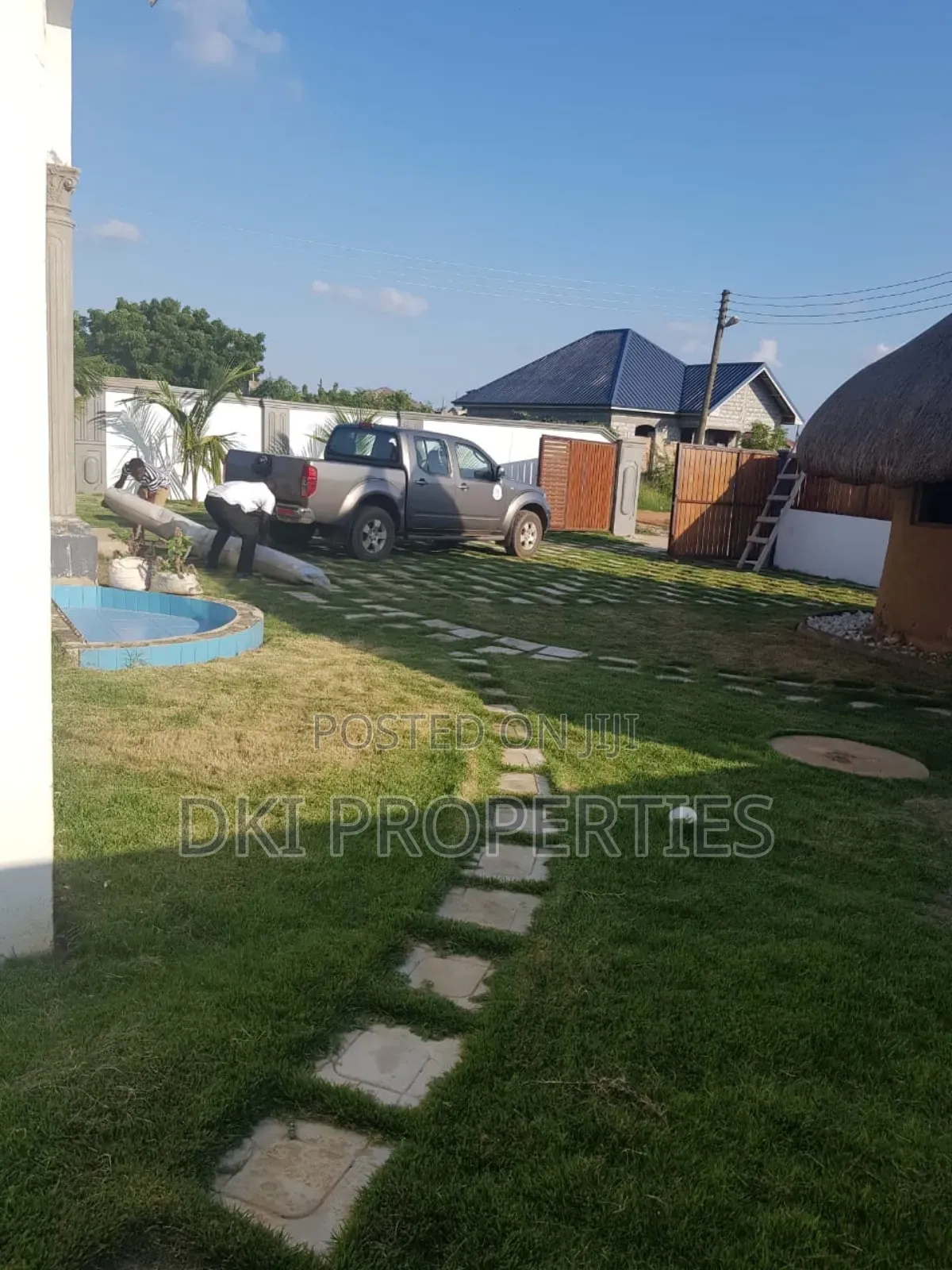 4bdrm House in Dki Properties, Community 25 for sale