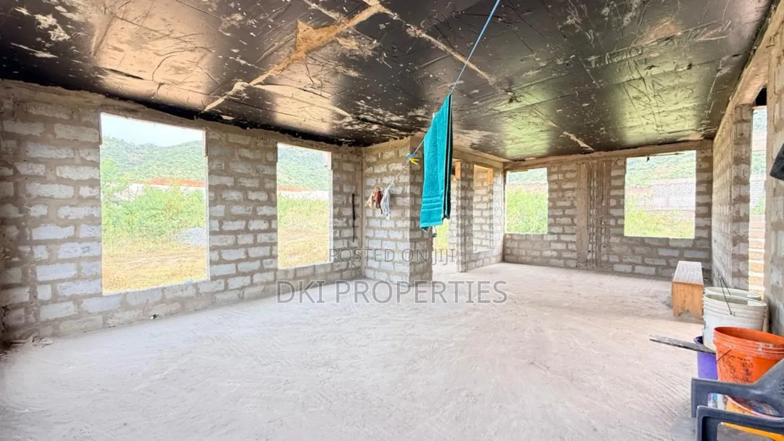 4bdrm House in Dki Properties, Oyibi for sale