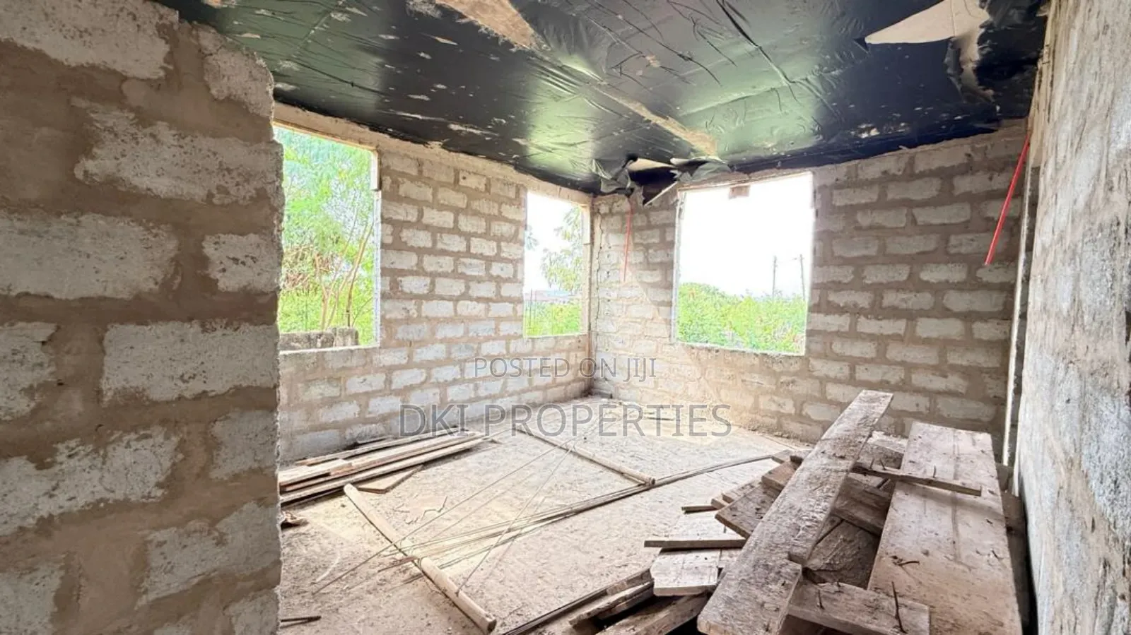 4bdrm House in Dki Properties, Oyibi for sale