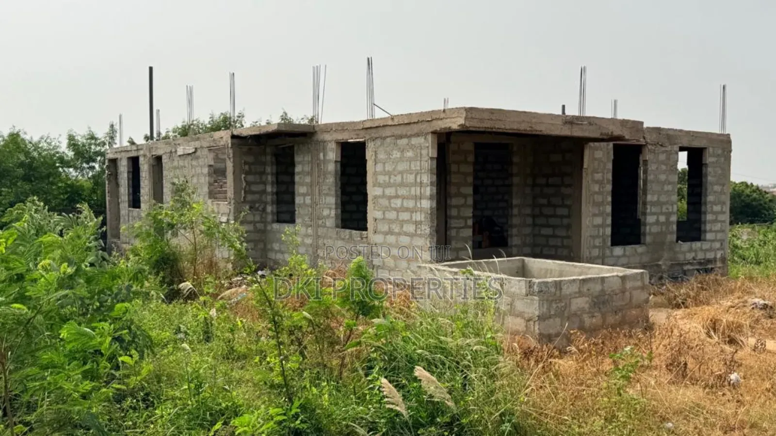 4bdrm House in Dki Properties, Oyibi for sale