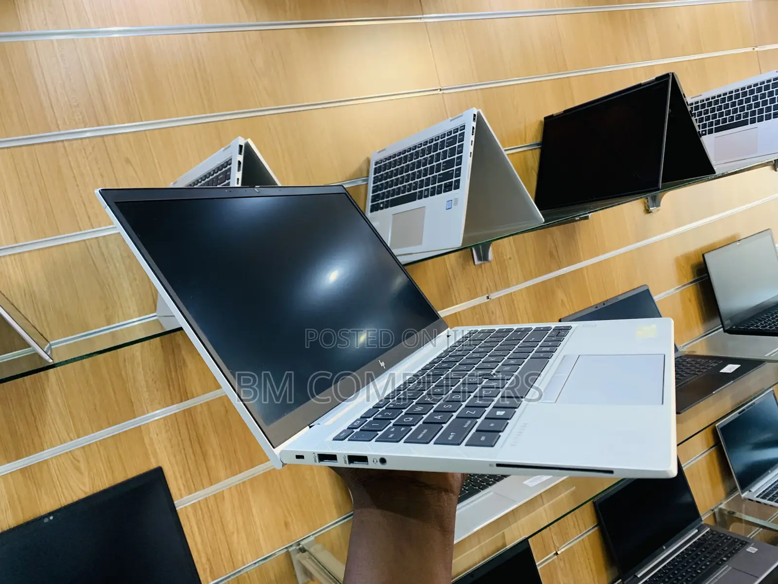 Laptop HP EliteBook 845 G8 8GB AMD Ryzen 5 SSD 256GB