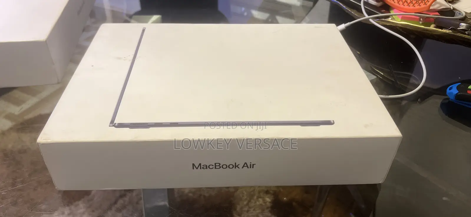 New Laptop Apple MacBook Air 2025 M4 13-Inch 16GB Apple M4 SSD 256GB