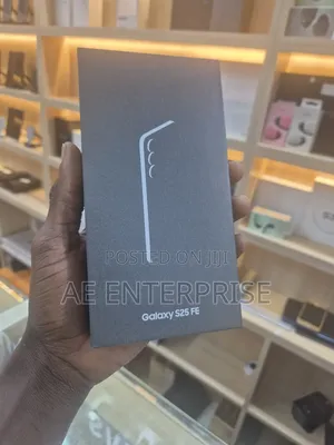 New Samsung Galaxy S25 FE 5G 256 GB Black