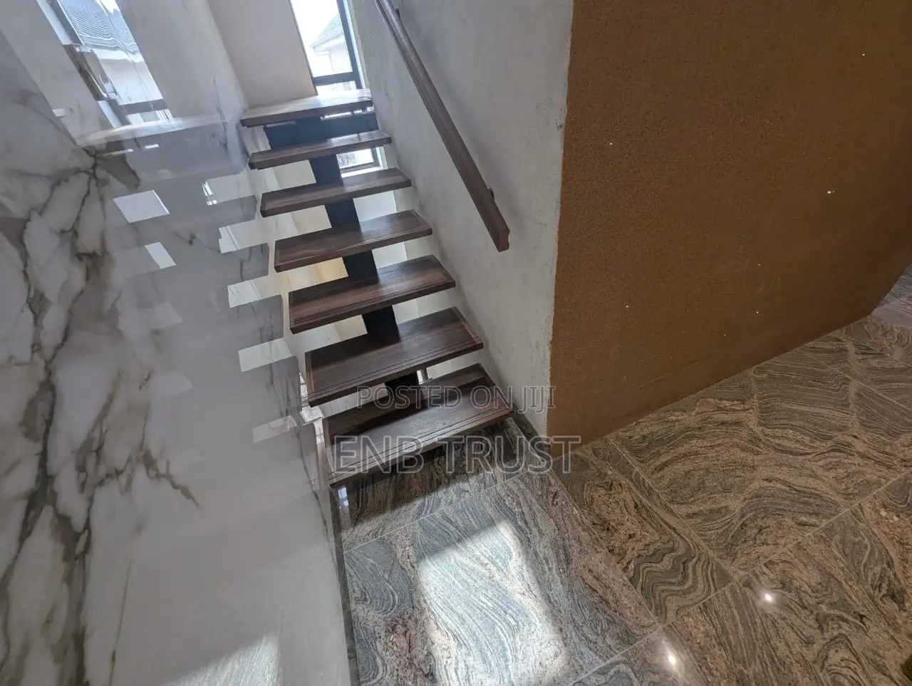 3bdrm Apartment in Tse Addo, Regimanuel Gray Estates for rent
