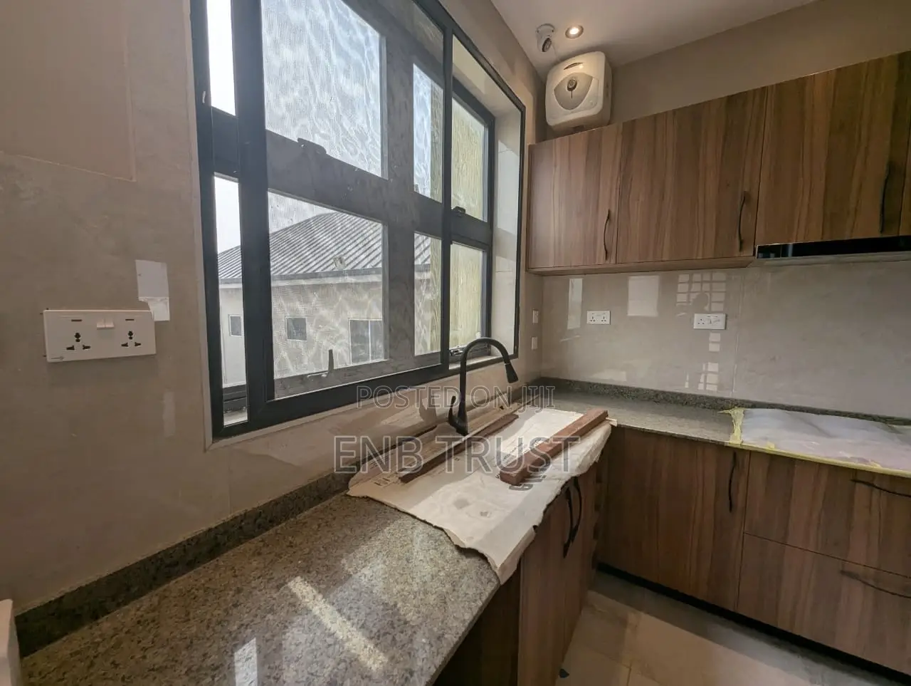 3bdrm Apartment in Tse Addo, Regimanuel Gray Estates for rent