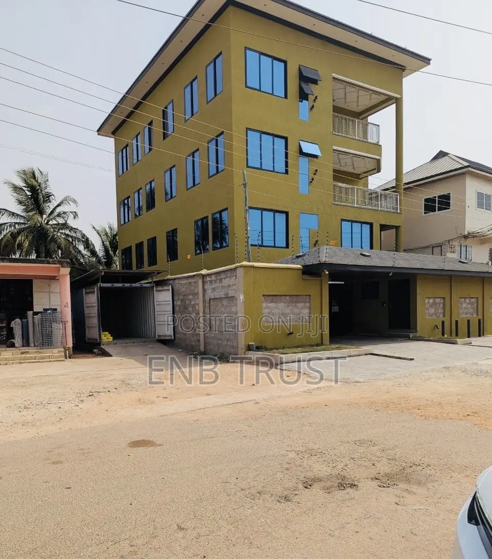 3bdrm Apartment in Tse Addo, Regimanuel Gray Estates for rent